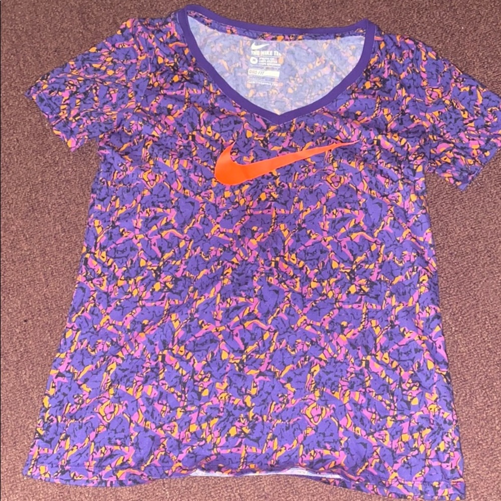 Nike TEE